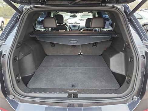 Used 2022 Chevrolet Equinox RS image 16