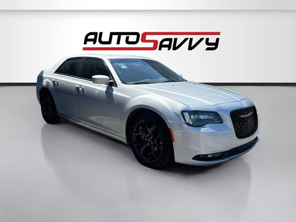 Used 2022 Chrysler 300 S w/ Comfort Group RWD image 1