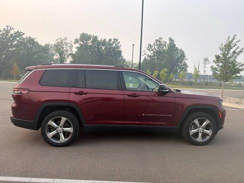 Used 2021 Jeep Grand Cherokee L Limited w/ Trailer Tow Package AWD/4WD image 6