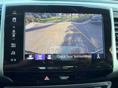 Used 2018 Honda Ridgeline RTL-E image 29