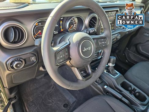 Used 2023 Jeep Wrangler Sport AWD/4WD image 12