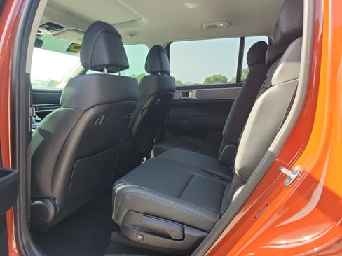 Used 2025 Hyundai Santa Fe XRT AWD/4WD image 10