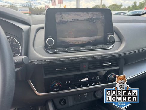 Used 2024 Nissan Rogue SV AWD/4WD image 36