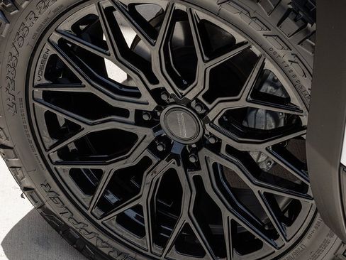 Used 2025 Toyota Land Cruiser image 3