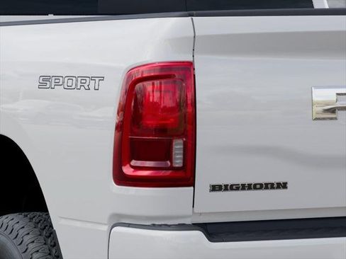New 2026 RAM 2500 Big Horn AWD/4WD image 5
