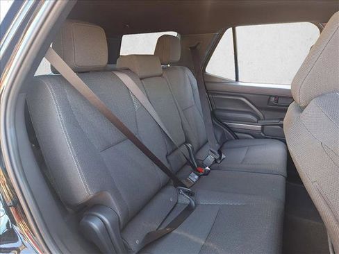 Used 2025 Toyota 4Runner SR5 image 17