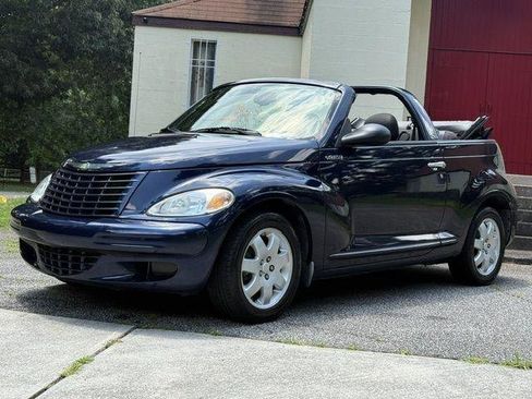 Used 2005 Chrysler PT Cruiser Convertible FWD image 21