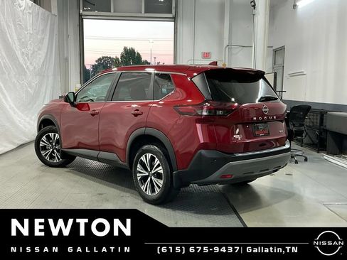 Used 2023 Nissan Rogue SV FWD image 19