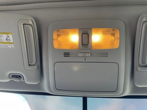 Used 2014 Subaru Forester 2.5i Limited w/ Popular Package #2 image 27