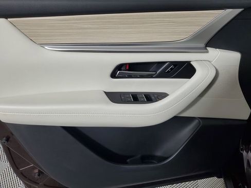 Used 2025 MAZDA CX-90 3.3 Turbo w/ Premium Plus Pkg image 20