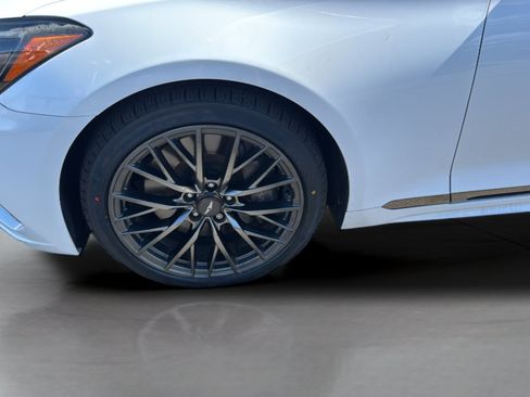 Used 2018 Genesis G80 3.3T Sport RWD image 37