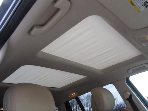 Used 2018 Mercedes-Benz GLS 550 4MATIC w/ Driver Assistance Package image 23