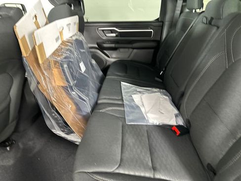 New 2026 RAM 1500 4x4 Crew Cab image 16
