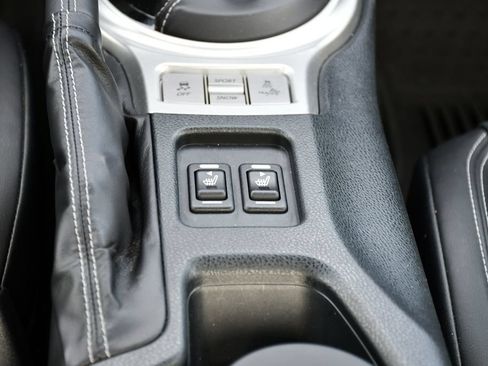 Used 2019 Toyota 86 RWD image 28