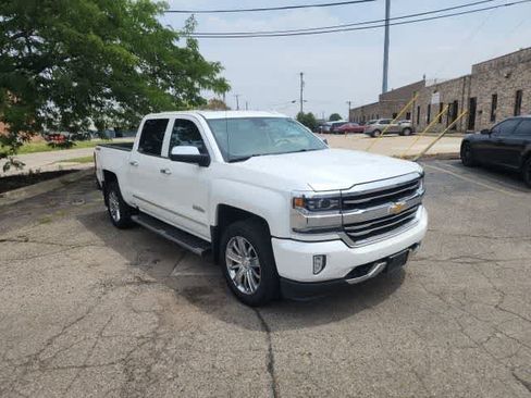 Used 2018 Chevrolet Silverado 1500 High Country w/ LPO, Protection Package AWD/4WD image 8