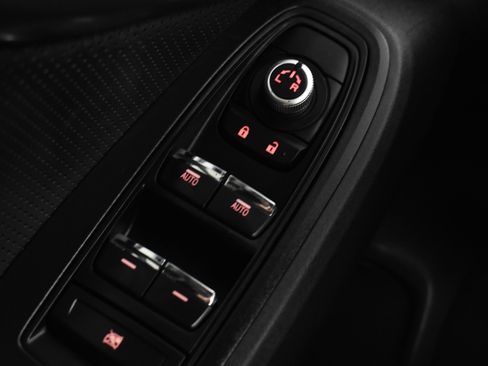 Used 2023 Subaru Crosstrek 2.5i Limited image 26