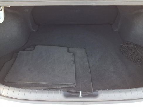 Certified 2024 Hyundai Elantra SE FWD image 10