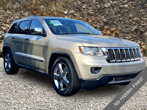 Used 2011 Jeep Grand Cherokee Overland AWD/4WD image 9