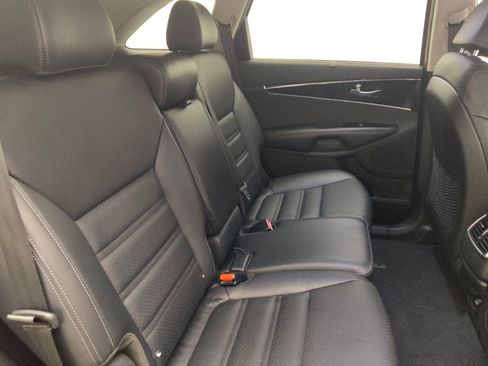 Used 2018 Kia Sorento EX w/ EX Advanced Touring Package FWD image 19