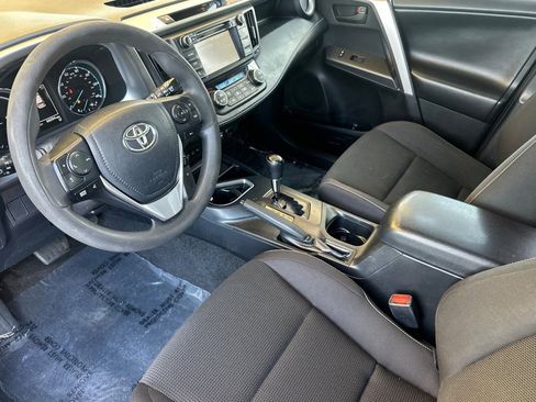 Certified 2018 Toyota RAV4 LE w/ Carpet Mat Package AWD/4WD image 12