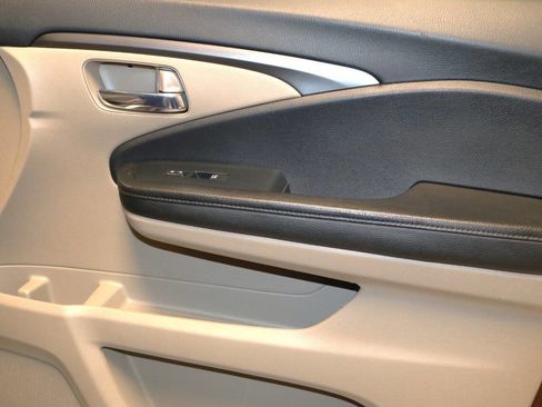 Used 2022 Honda Pilot Special Edition image 59