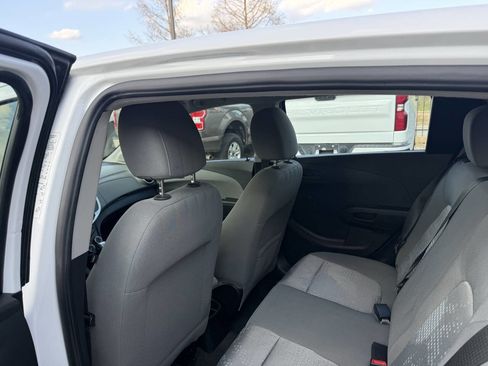 Used 2020 Chevrolet Sonic LT FWD image 12