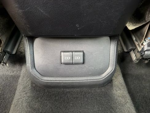 Used 2023 Toyota Highlander XSE AWD/4WD image 31