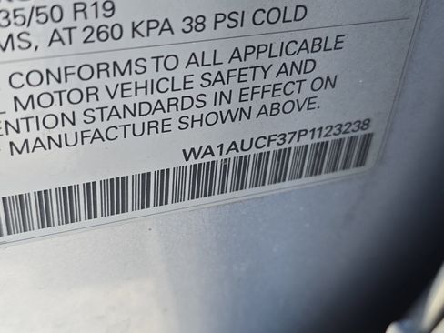 Used 2023 Audi Q3 2.0T Premium w/ Black Optic Package image 35