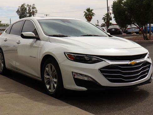 Used 2024 Chevrolet Malibu LT FWD image 14