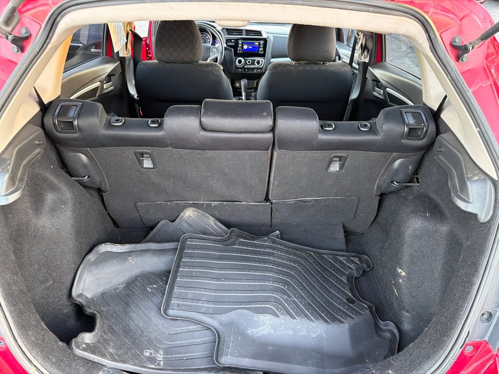 Used 2016 Honda Fit LX image 31