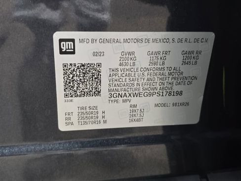 Used 2023 Chevrolet Equinox RS w/ RS Leather Package AWD/4WD image 36