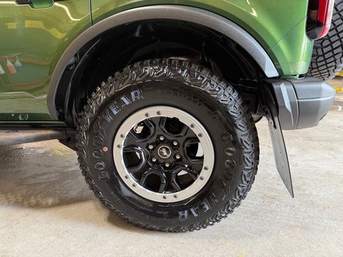 Used 2023 Ford Bronco Badlands AWD/4WD image 37