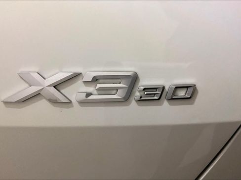 Used 2025 BMW X3 xDrive30i w/ Convenience Package AWD/4WD image 9