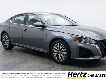 Used 2025 Nissan Altima 2.5 SV