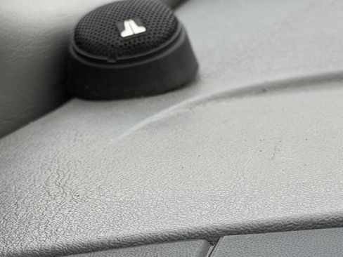 Used 2005 Ford F250 Lariat image 38