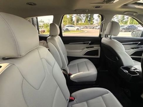 Used 2021 Kia Telluride S AWD/4WD image 6