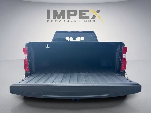 Used 2026 Chevrolet Silverado 1500 High Country AWD/4WD image 33