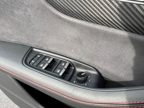 Certified 2024 Audi RS Q8 image 38