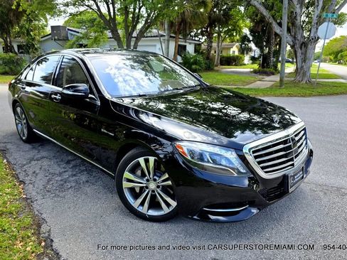 Used 2014 Mercedes-Benz S 550 Sedan image 29