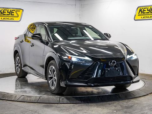 Used 2025 Lexus RZ 300e w/ Accessory Package (2T) FWD image 5