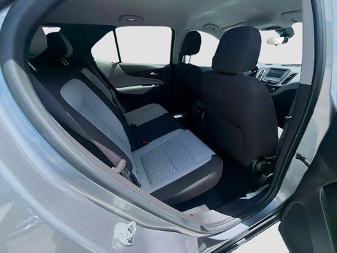 Used 2023 Chevrolet Equinox LS w/ LS Convenience Package image 23