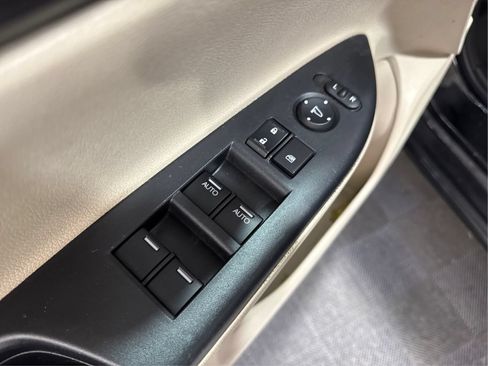 Used 2013 Honda Accord EX-L image 32