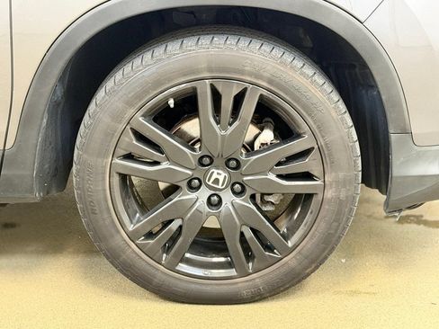 Used 2021 Honda Pilot Special Edition image 4