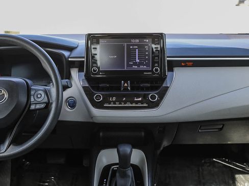 Certified 2022 Toyota Corolla LE FWD image 14