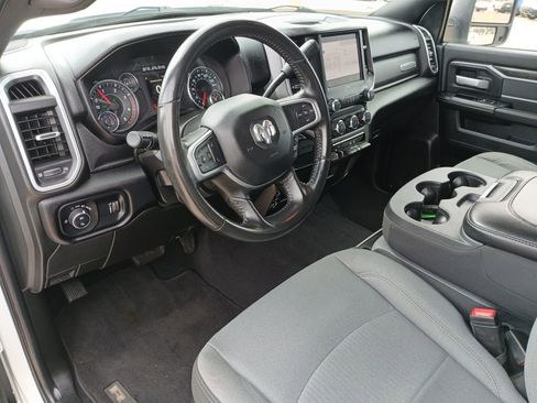 Used 2024 RAM 3500 Big Horn image 10