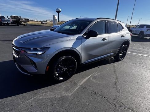 Used 2023 Buick Envision Preferred w/ Sport Touring Package image 5