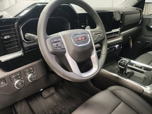 New 2026 GMC Sierra 1500 SLT w/ SLT Premium Plus Package image 24