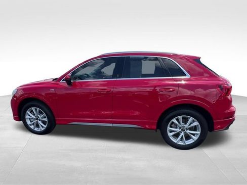 Used 2025 Audi Q3 2.0T Premium Plus w/ Premium Plus Package AWD/4WD image 3