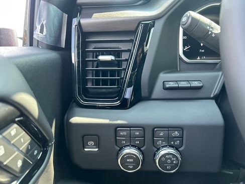 New 2026 GMC Sierra 2500 AT4X AWD/4WD image 20