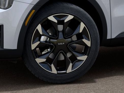 New 2026 Kia Sorento SX FWD image 9